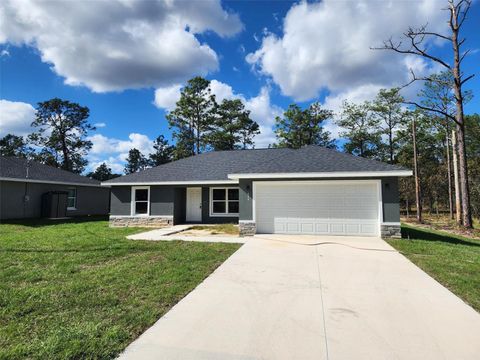 A home in DUNNELLON