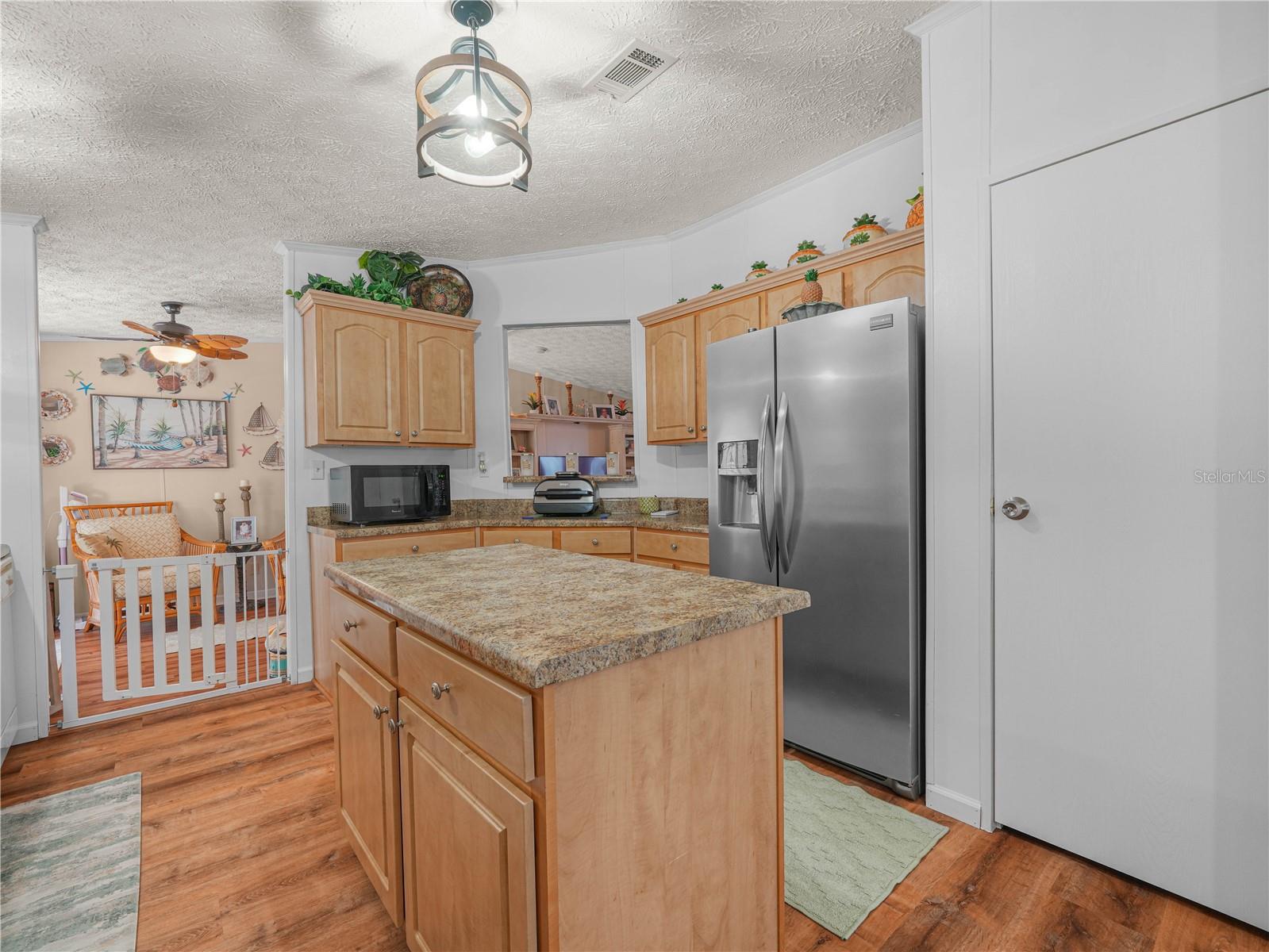 TAYLOR CRK ISLES UN V - Residential