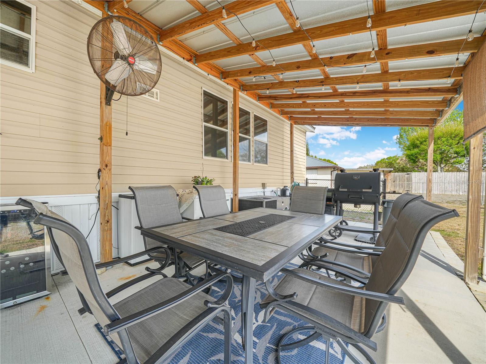 TAYLOR CRK ISLES UN V - Residential