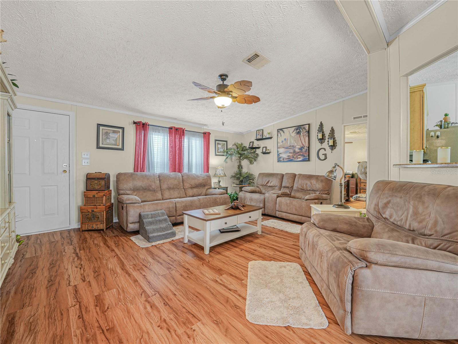 2200 SE 24TH BOULEVARD