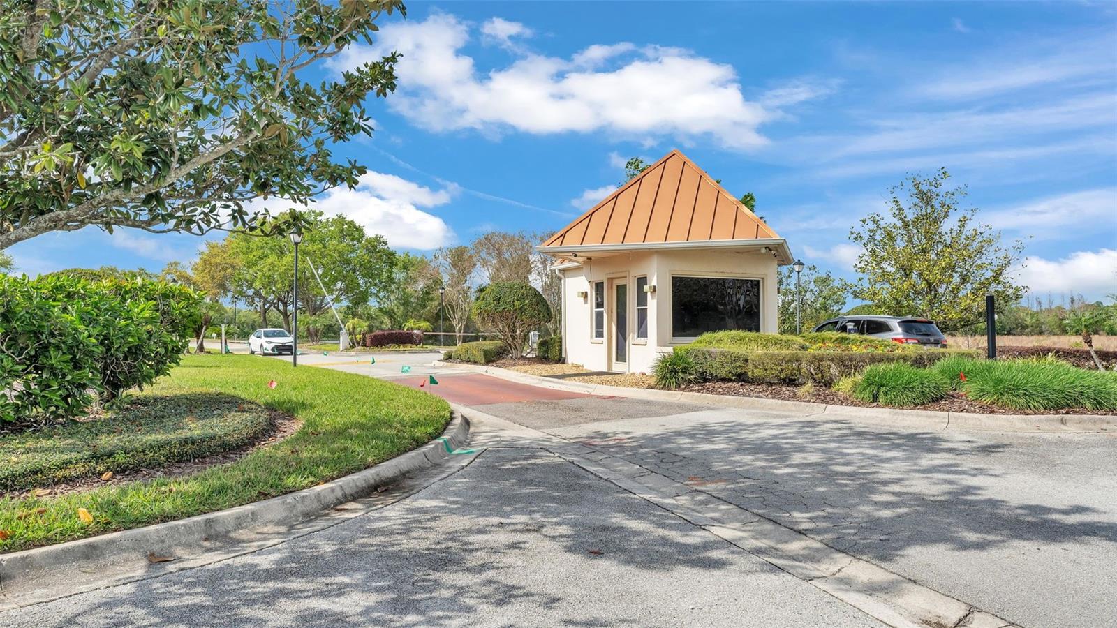 CARILLON LAKES - Residential