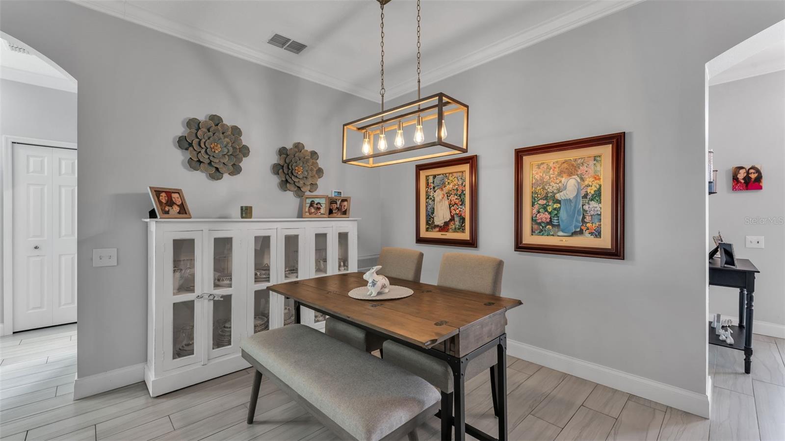 CARILLON LAKES - Residential