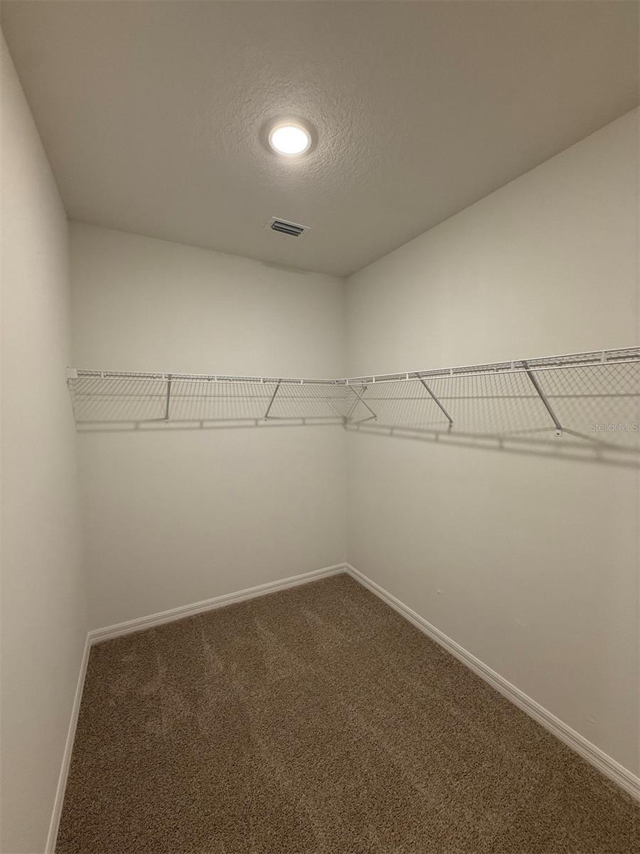 BROADLEAF - Residential