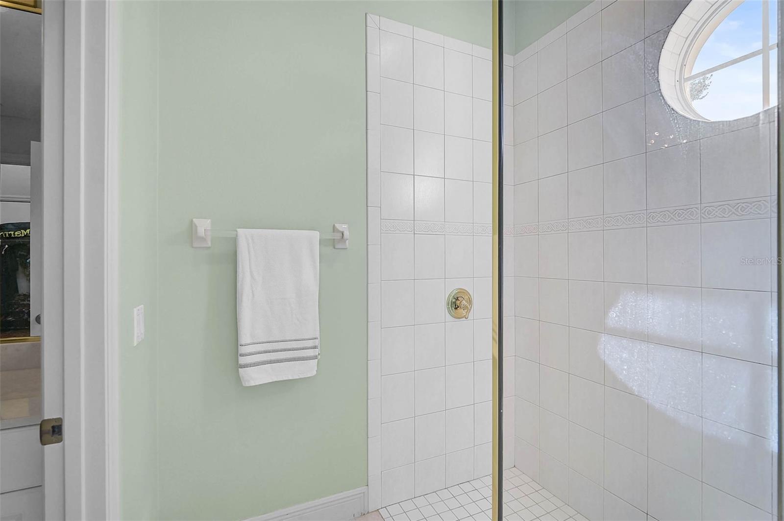 NORTH CREEK ESTS - Residential