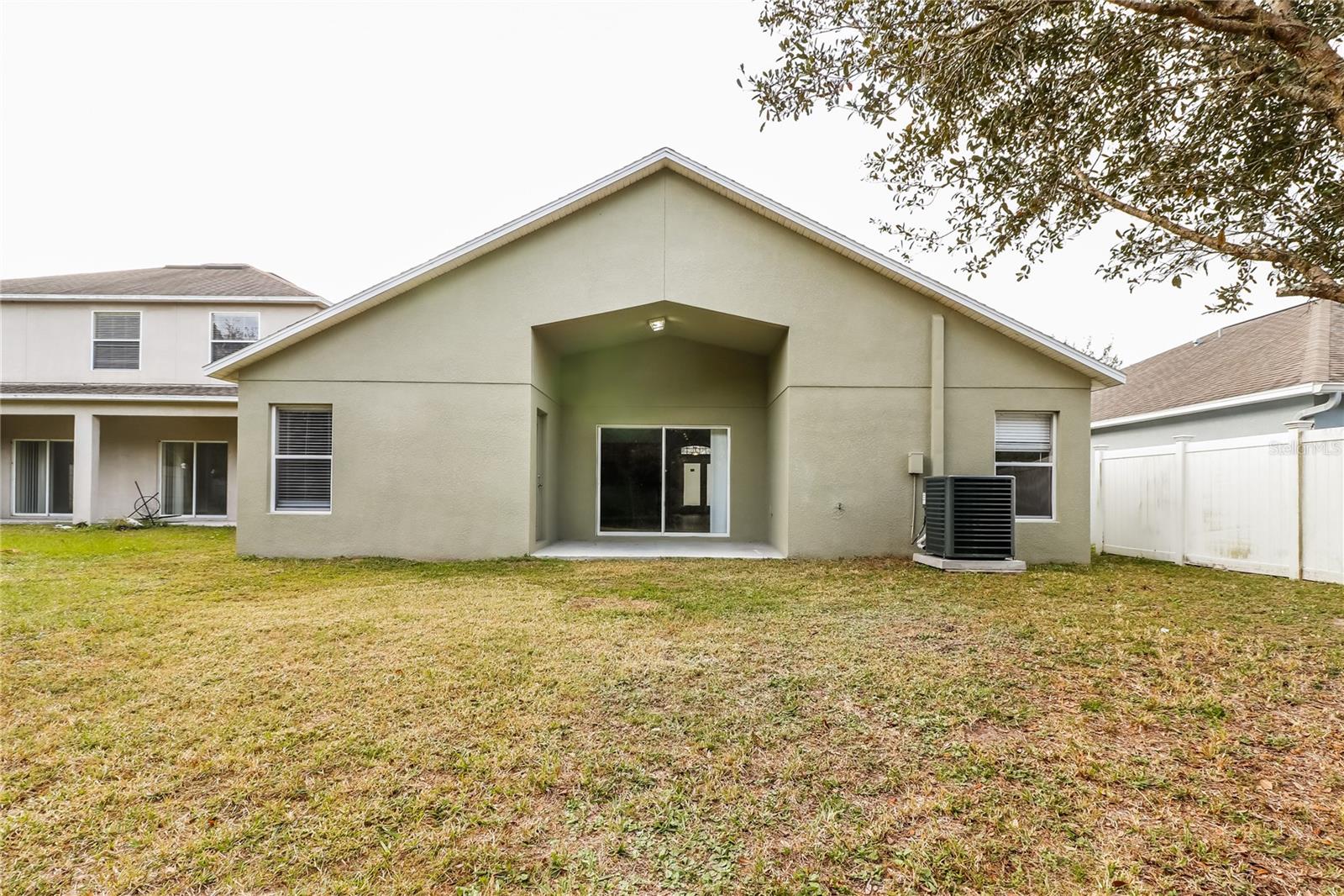 VERANDAHS - Residential Lease