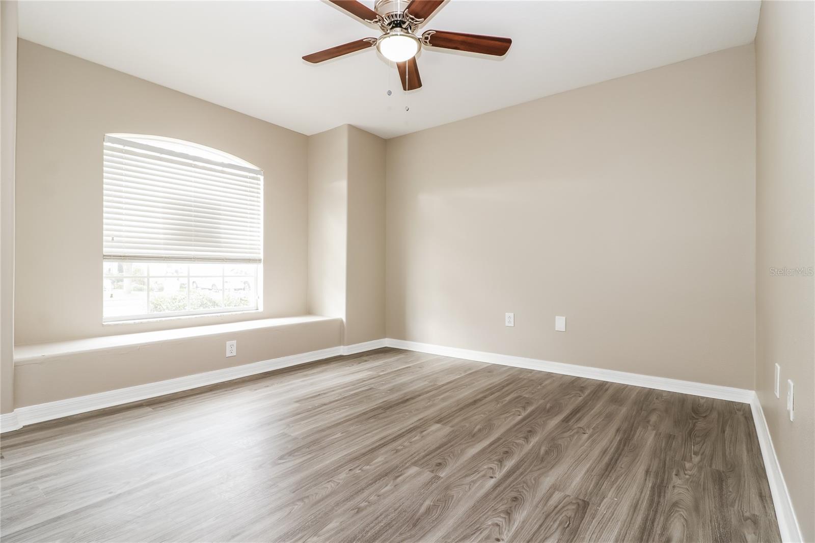 VERANDAHS - Residential Lease