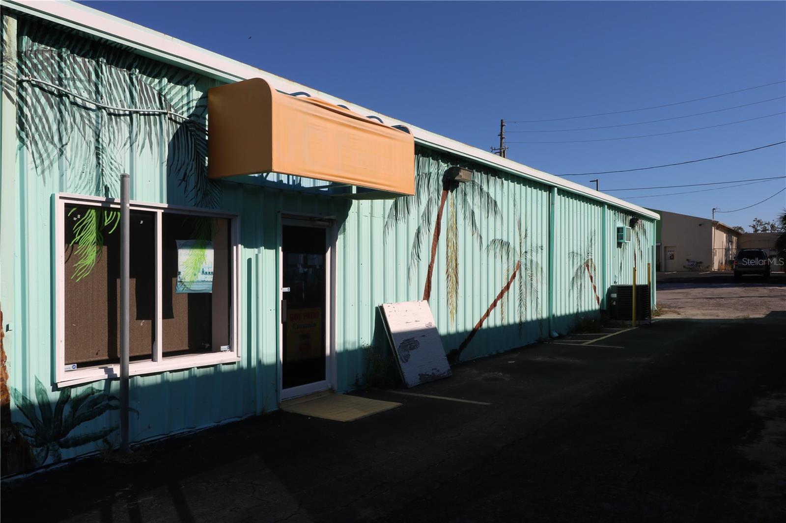 TAMPA- TARPON SPRINGS LAND COMPANY - Commercial Lease