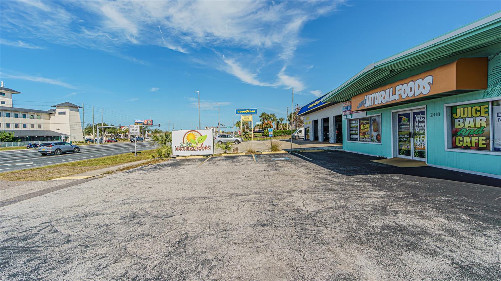 TAMPA- TARPON SPRINGS LAND COMPANY - Commercial Lease