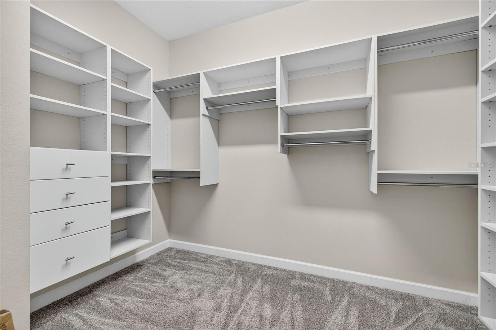 BAYOU CLUB ESTATES TR 5 PH 3 - Residential