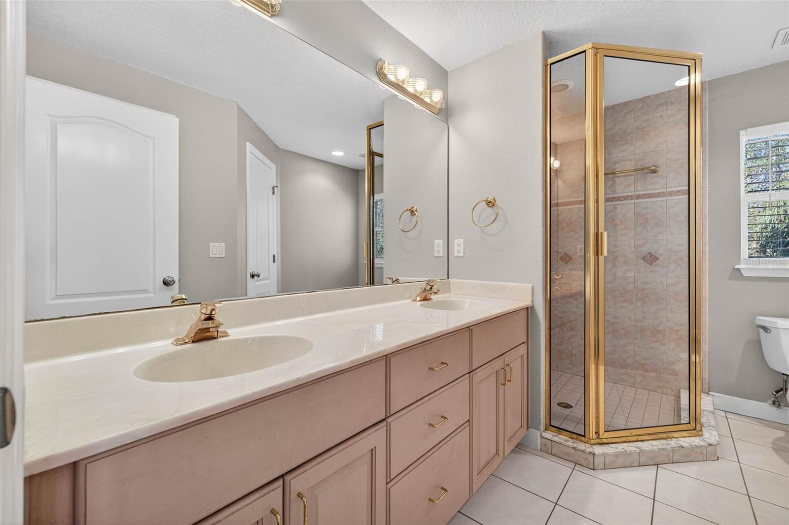 BAYOU CLUB ESTATES TR 5 PH 3 - Residential