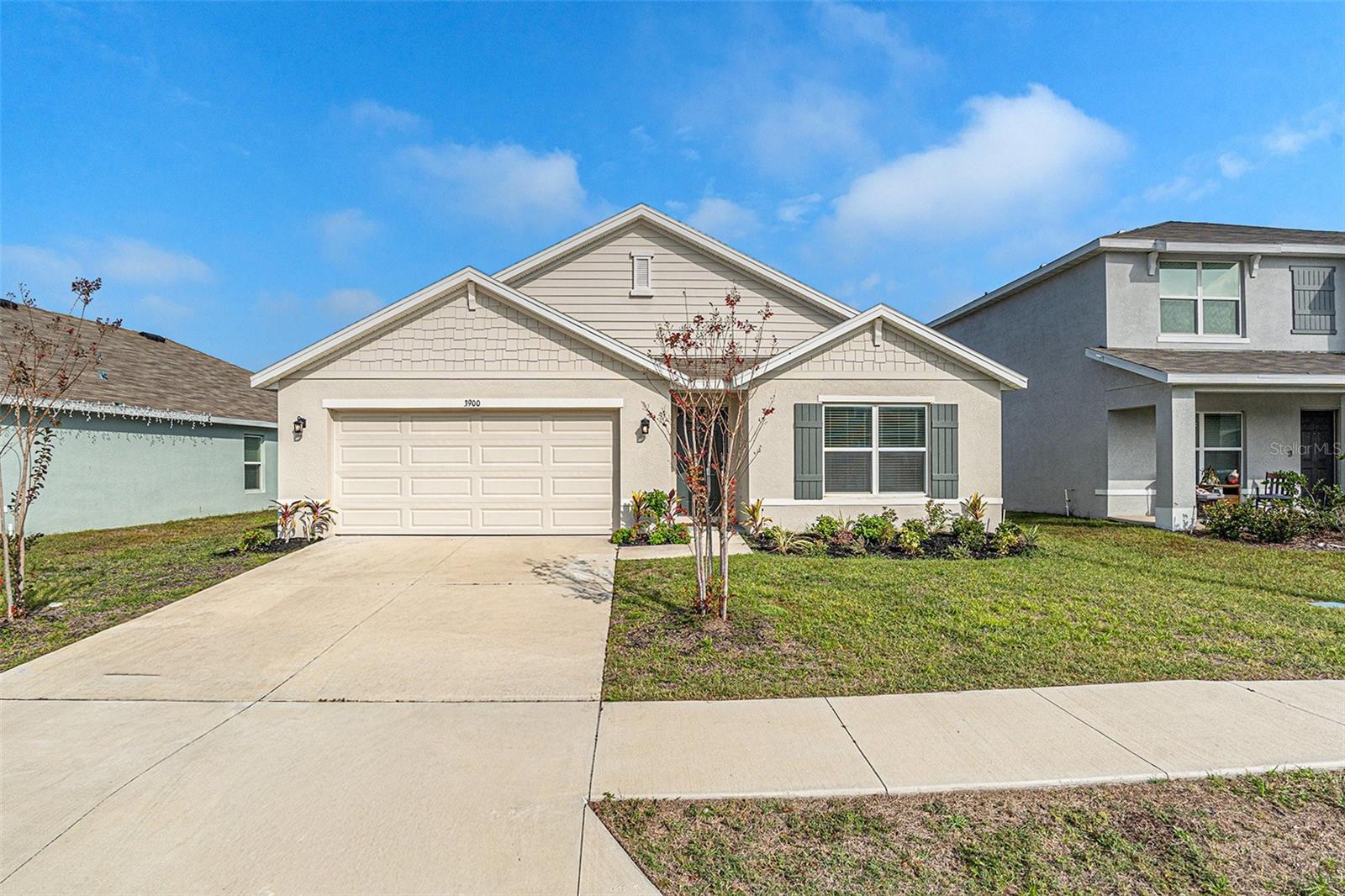 BARRINGTON/STERLING HILL UN 2 - Residential