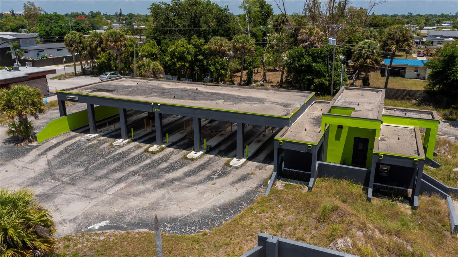 PORT CHARLOTTE SEC 011 - Commercial Sale
