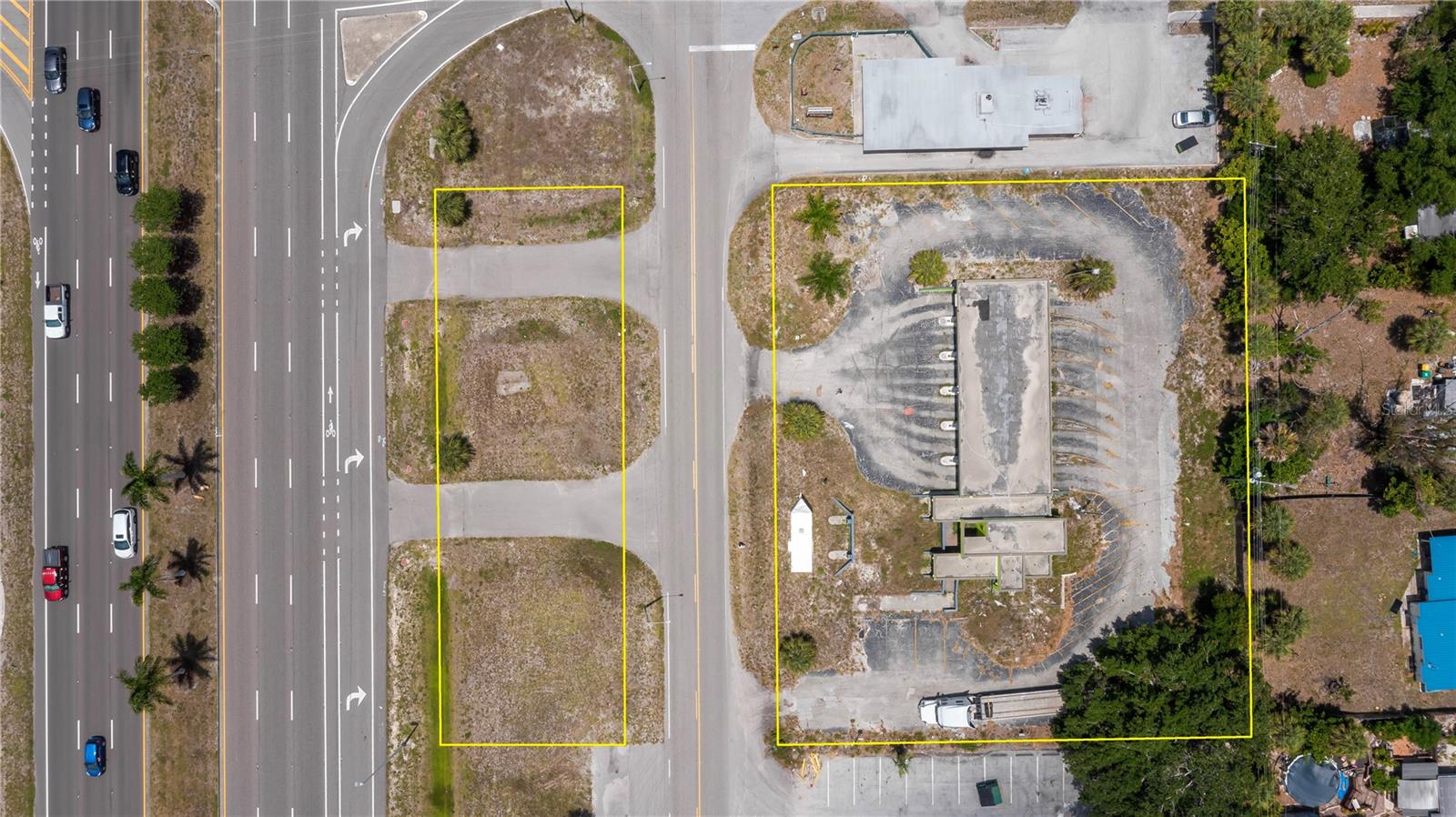 PORT CHARLOTTE SEC 011 - Commercial Sale