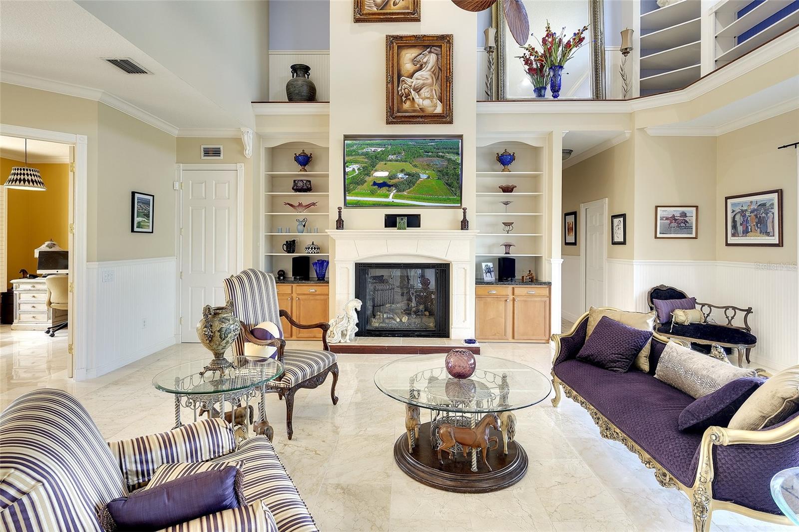 POMELLO CITY CENTRAL UNIT - Residential