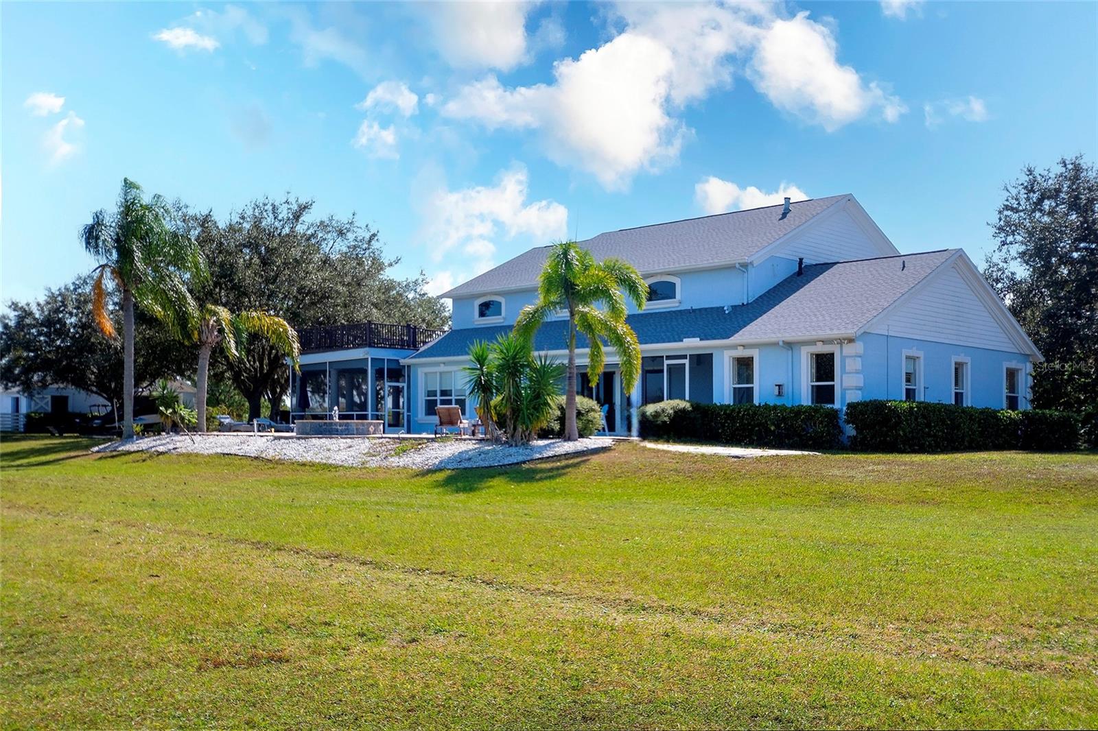 POMELLO CITY CENTRAL UNIT - Residential