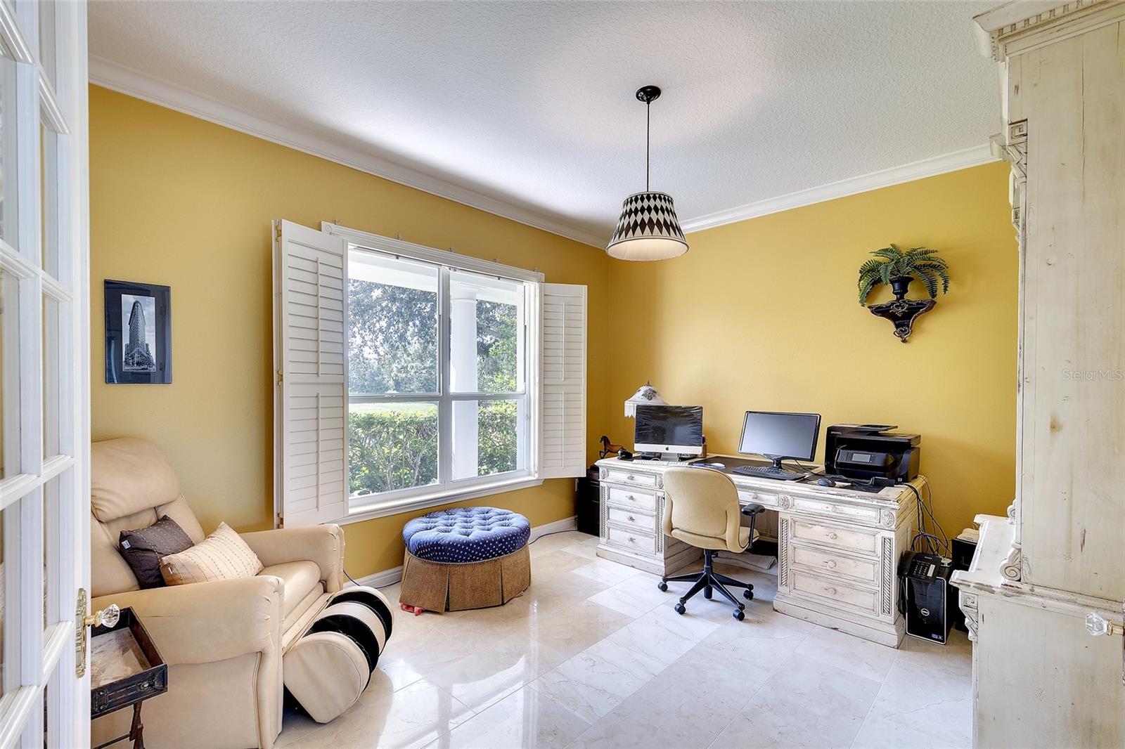 POMELLO CITY CENTRAL UNIT - Residential