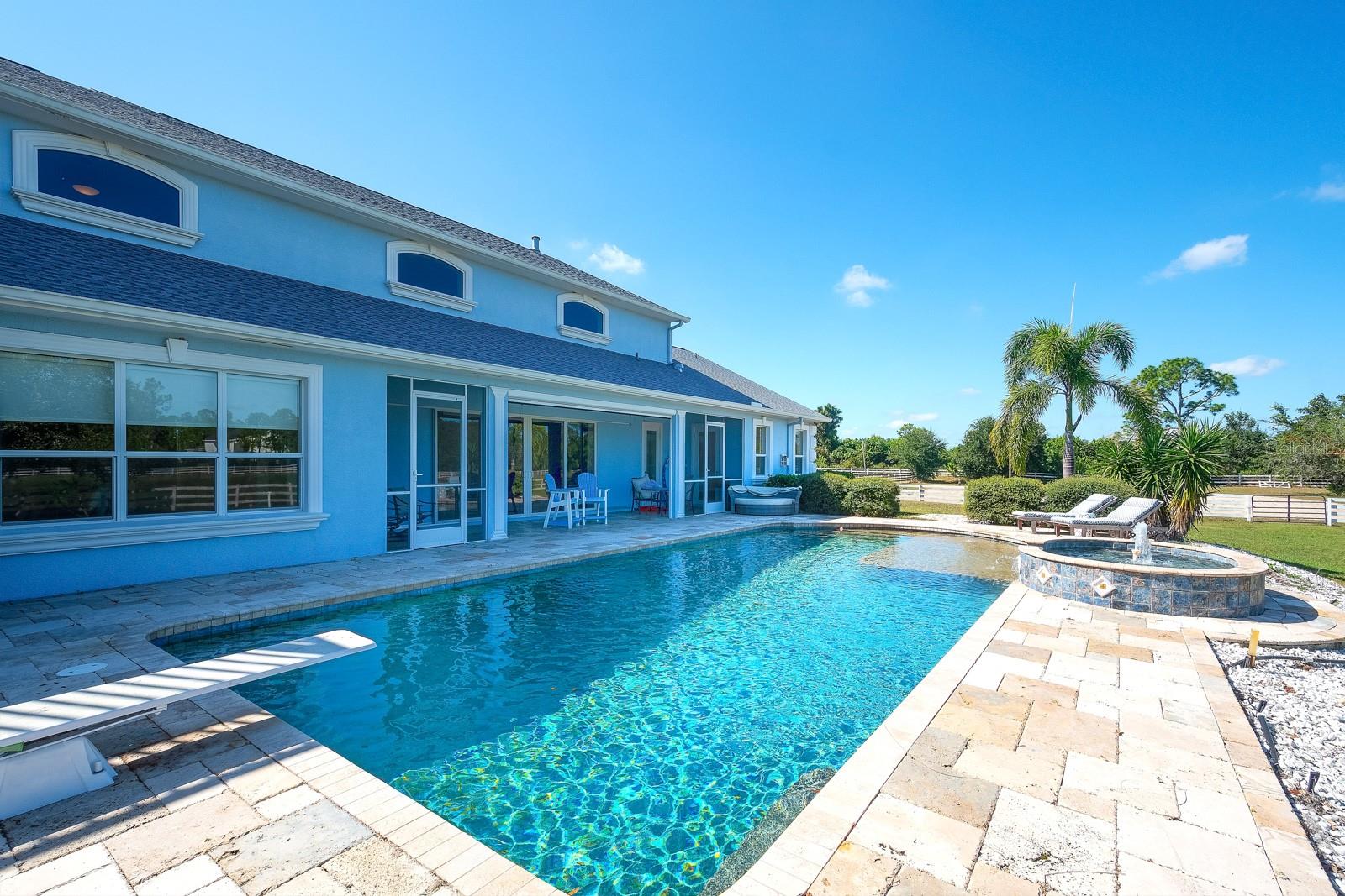 POMELLO CITY CENTRAL UNIT - Residential