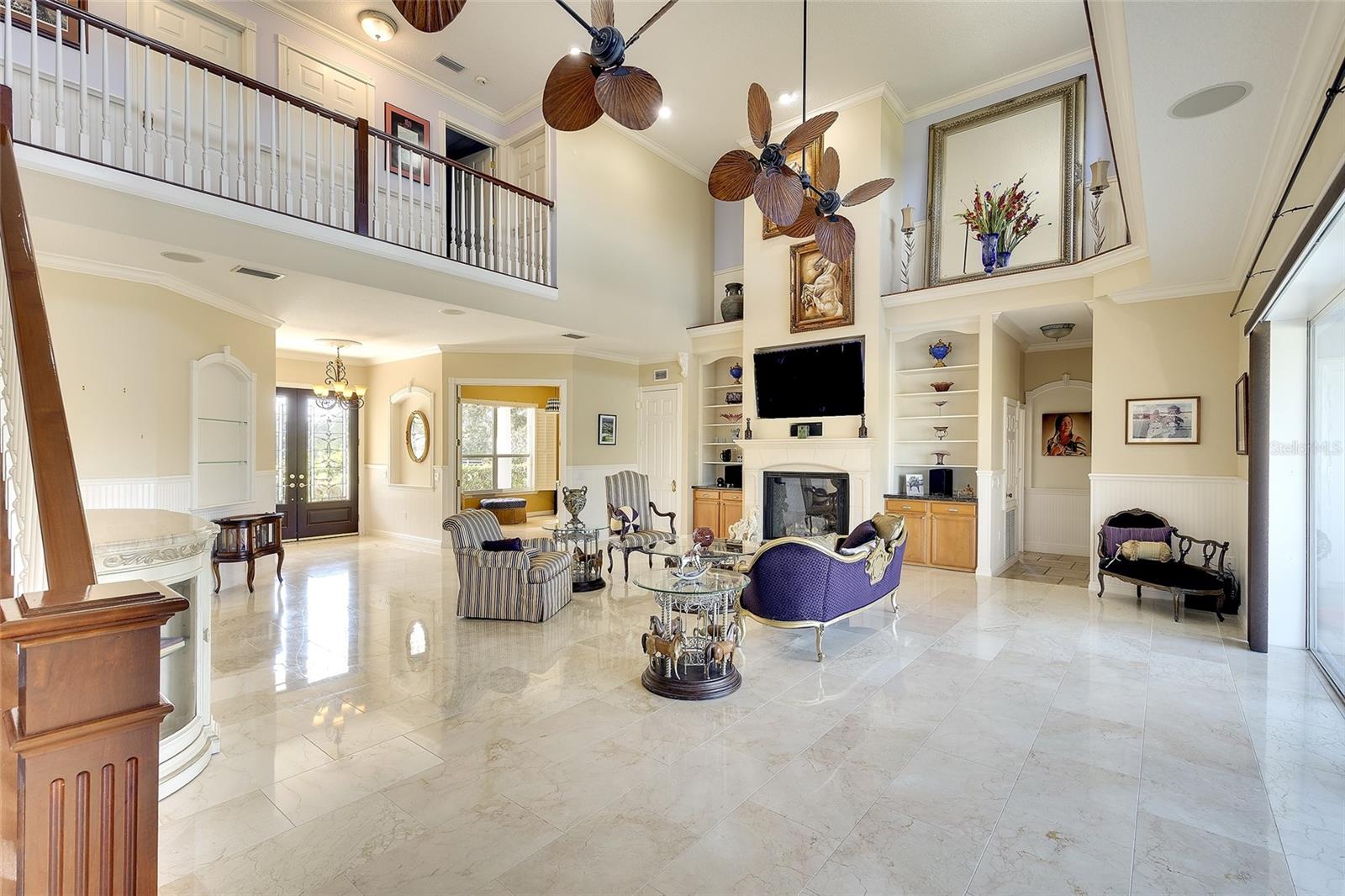 POMELLO CITY CENTRAL UNIT - Residential