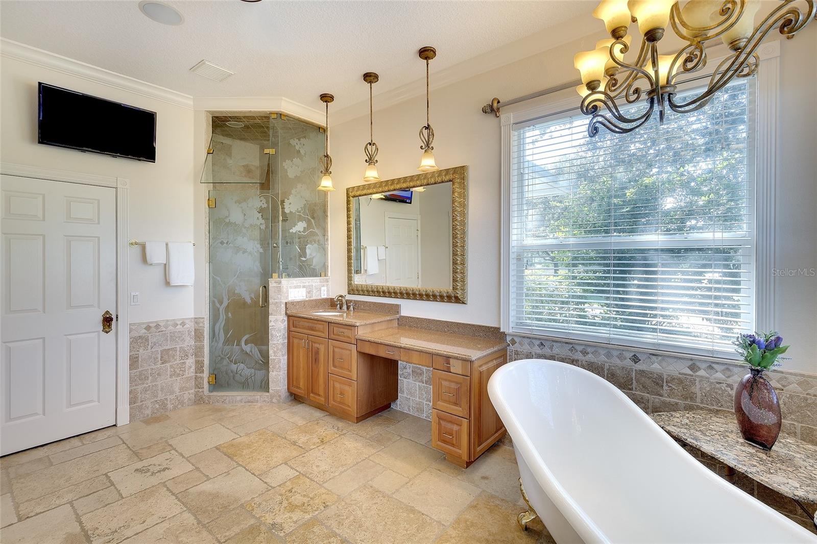 POMELLO CITY CENTRAL UNIT - Residential