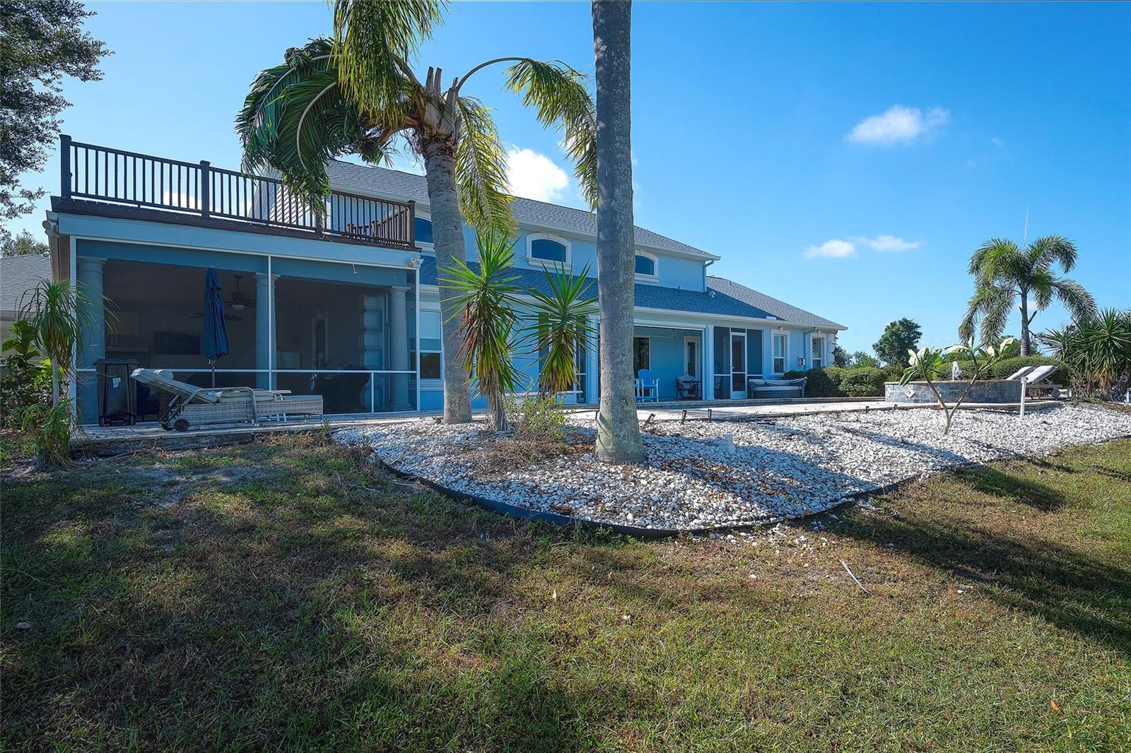 POMELLO CITY CENTRAL UNIT - Residential