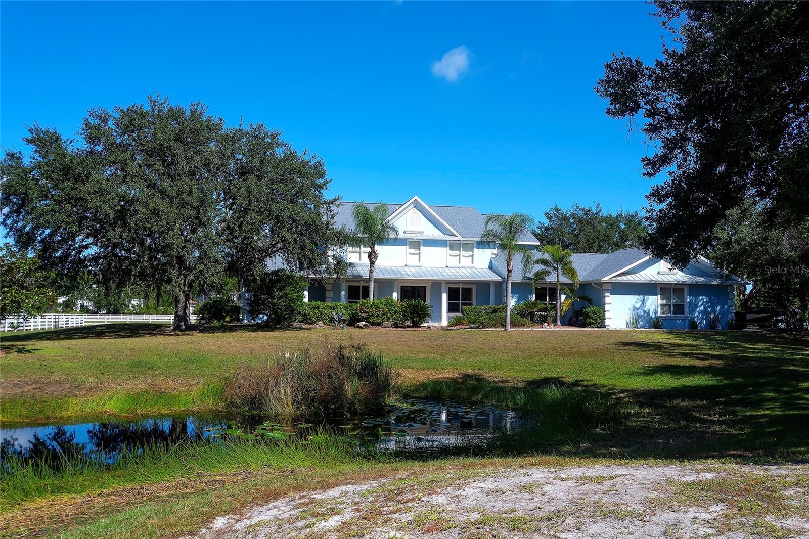 POMELLO CITY CENTRAL UNIT - Residential