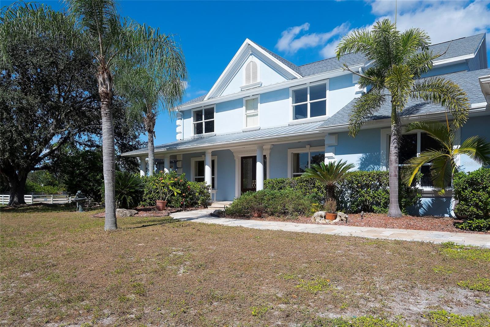 POMELLO CITY CENTRAL UNIT - Residential