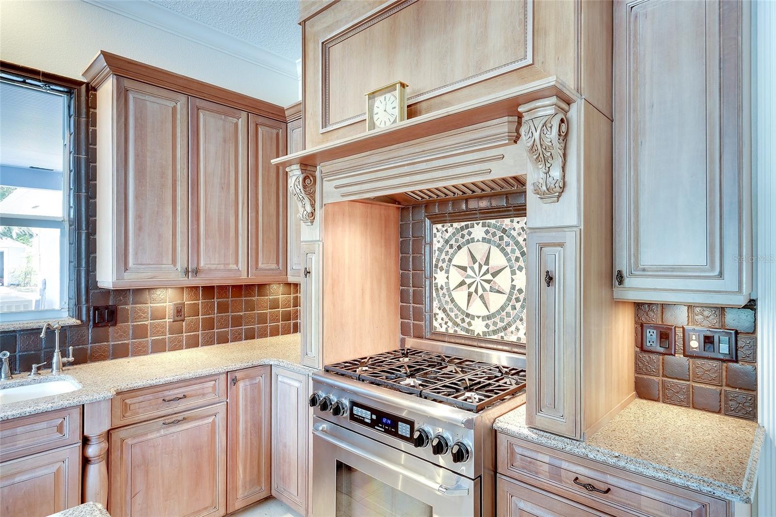 POMELLO CITY CENTRAL UNIT - Residential