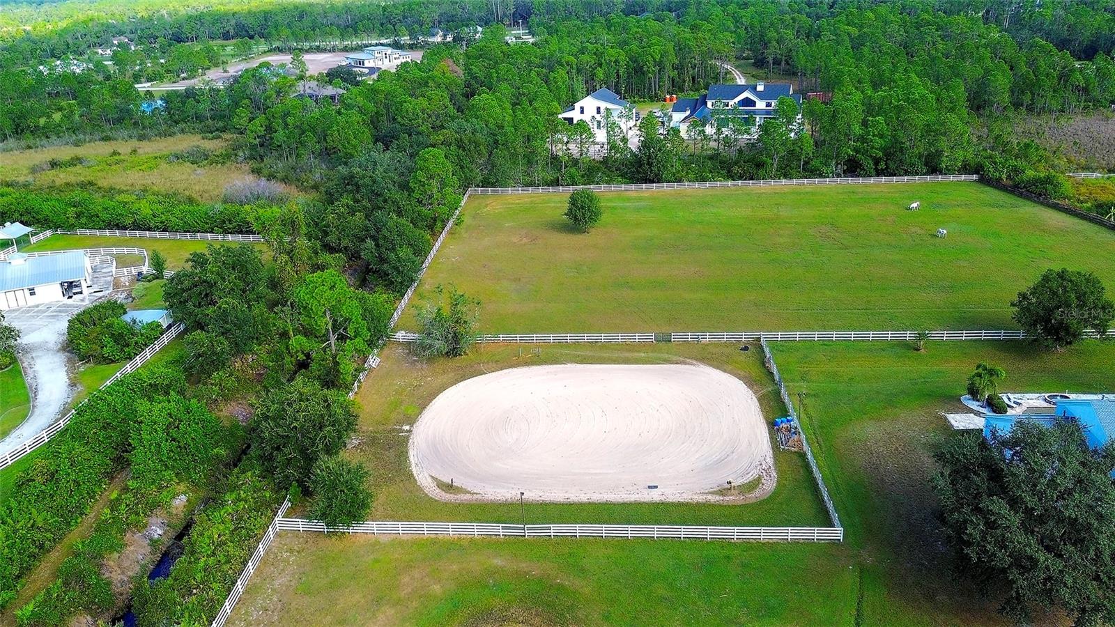 POMELLO CITY CENTRAL UNIT - Residential