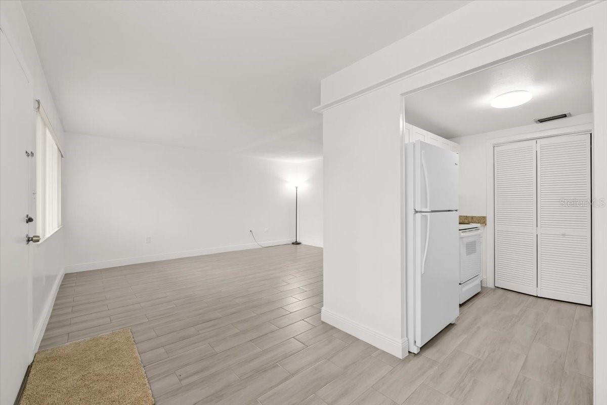 KALMIA CONDO - Residential Lease