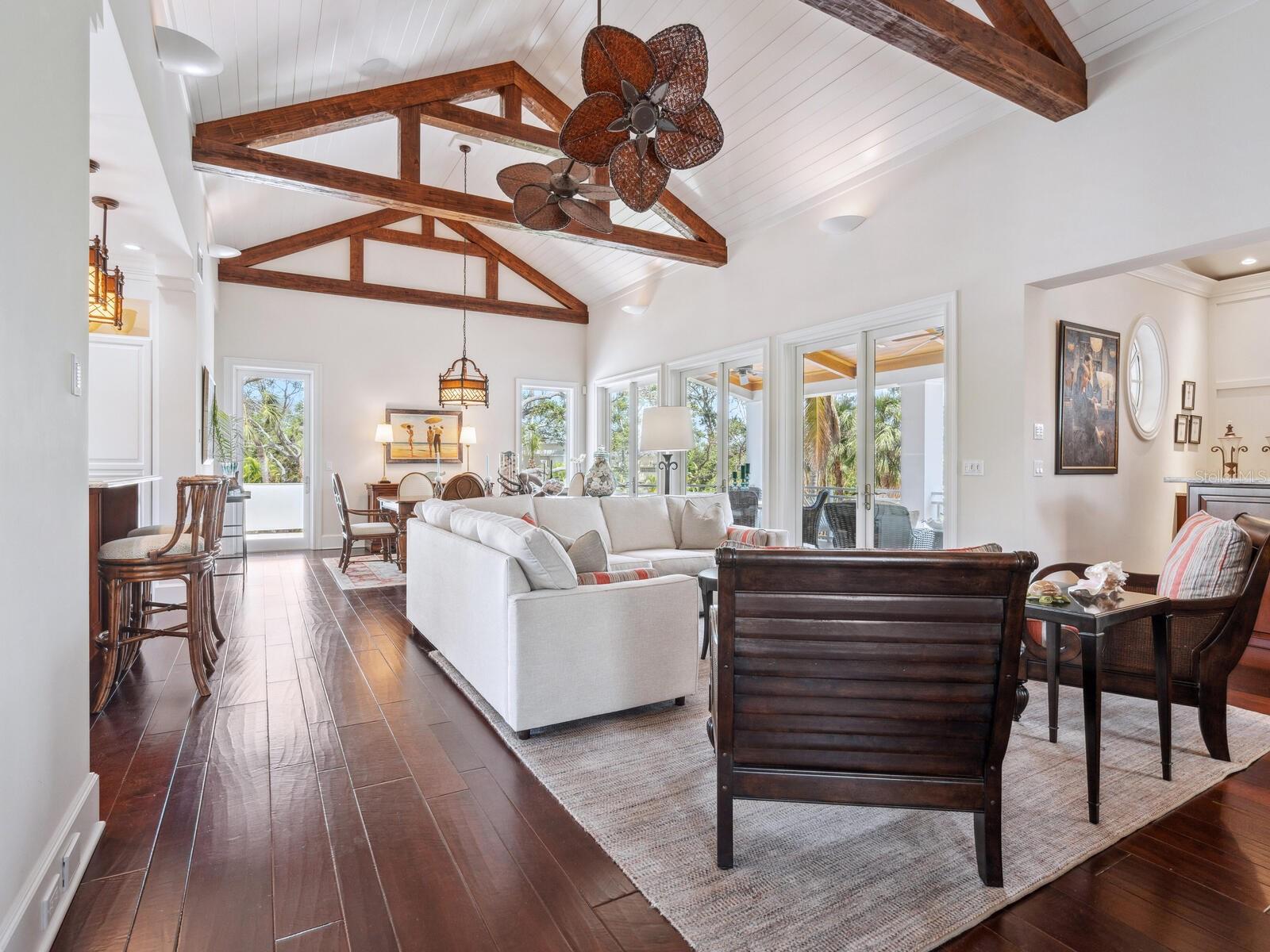 WHITE BEACH FRUIT COMPANYS SU - Residential