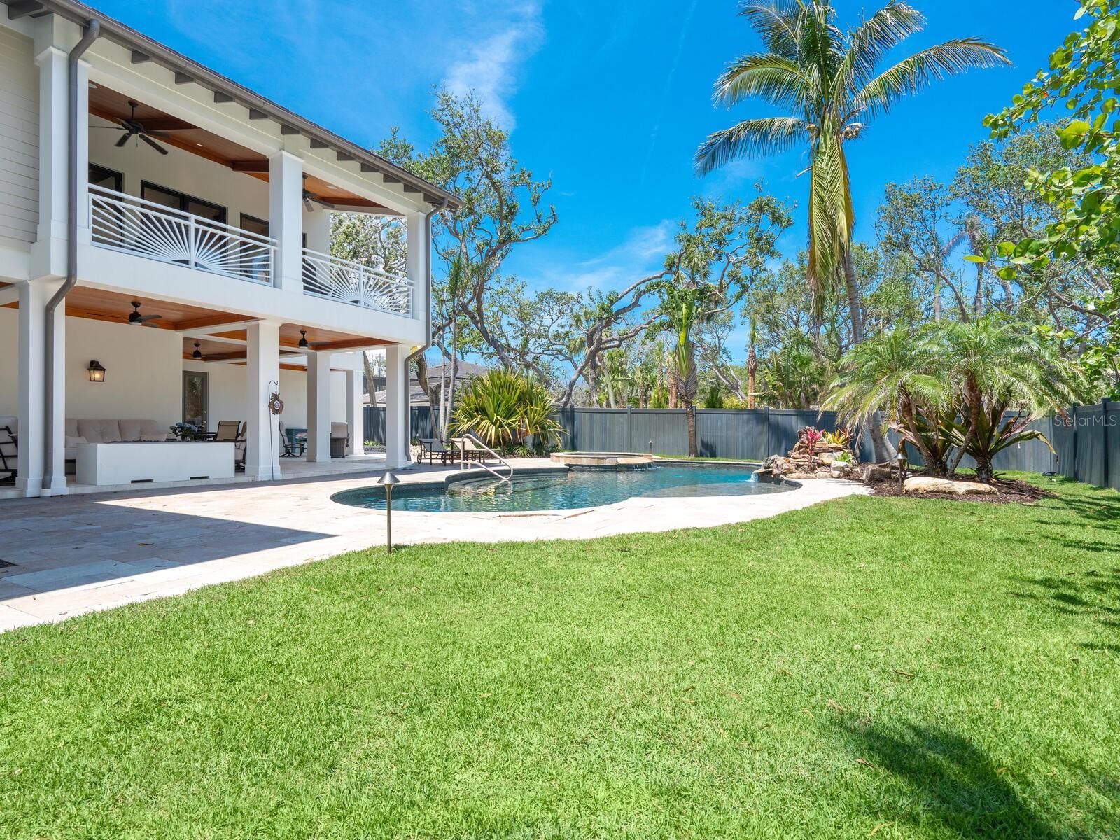 WHITE BEACH FRUIT COMPANYS SU - Residential