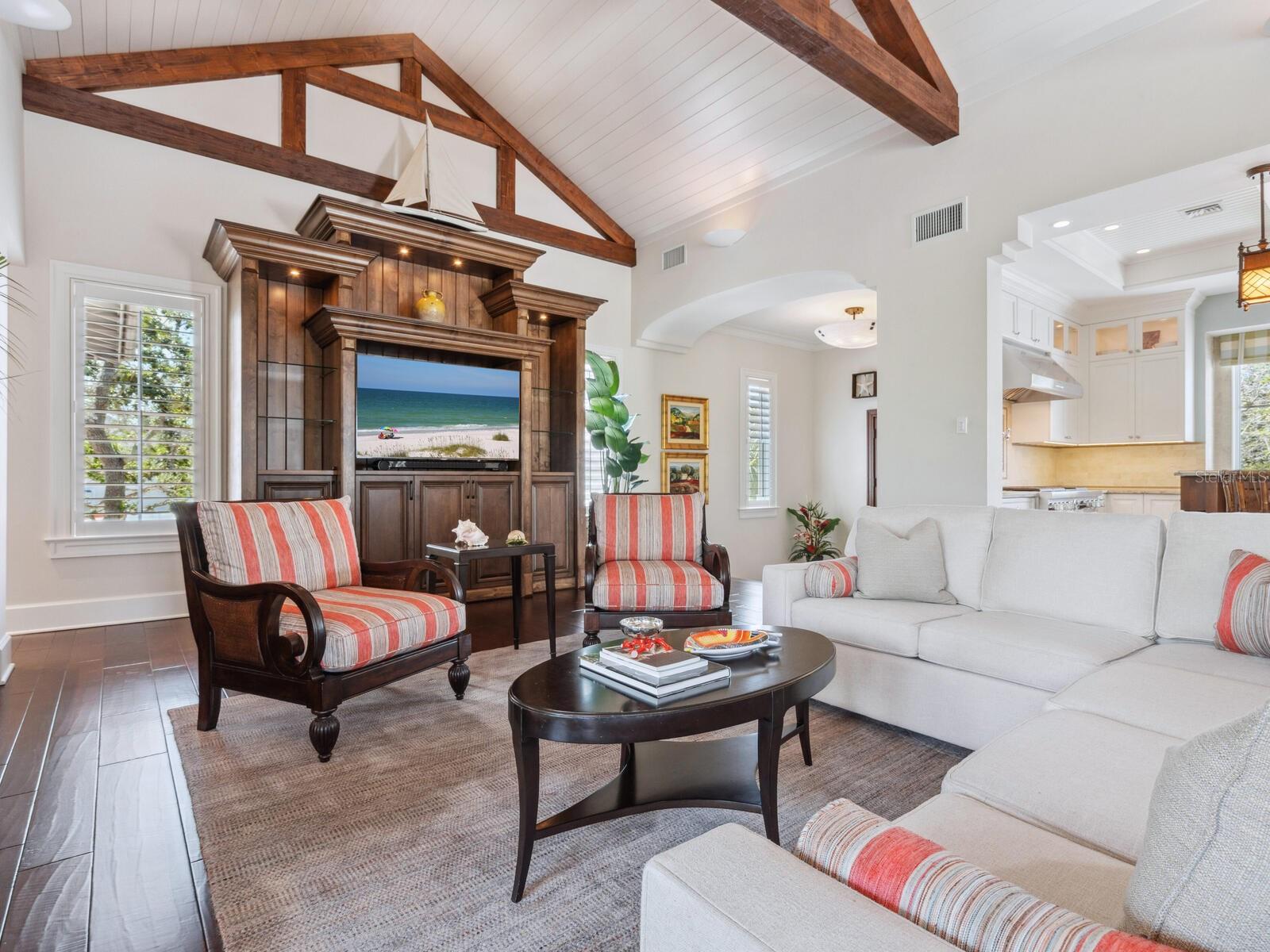 WHITE BEACH FRUIT COMPANYS SU - Residential