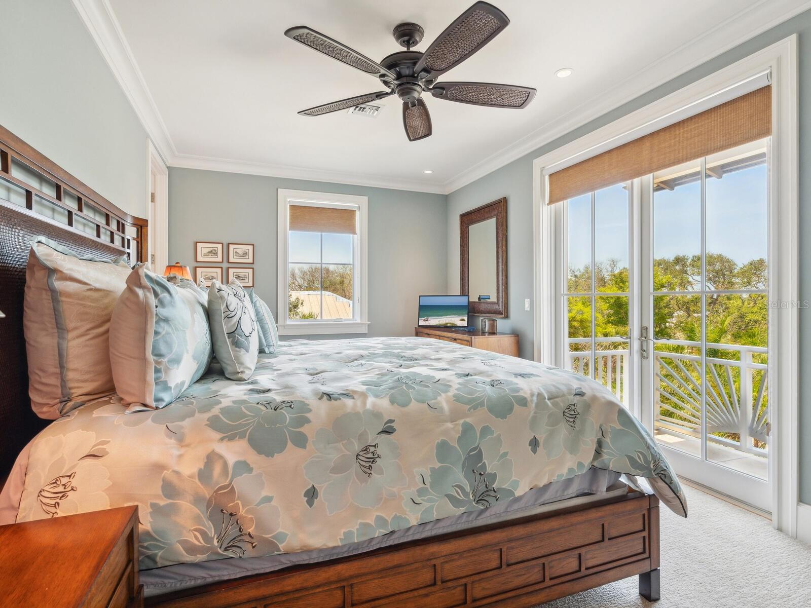 WHITE BEACH FRUIT COMPANYS SU - Residential