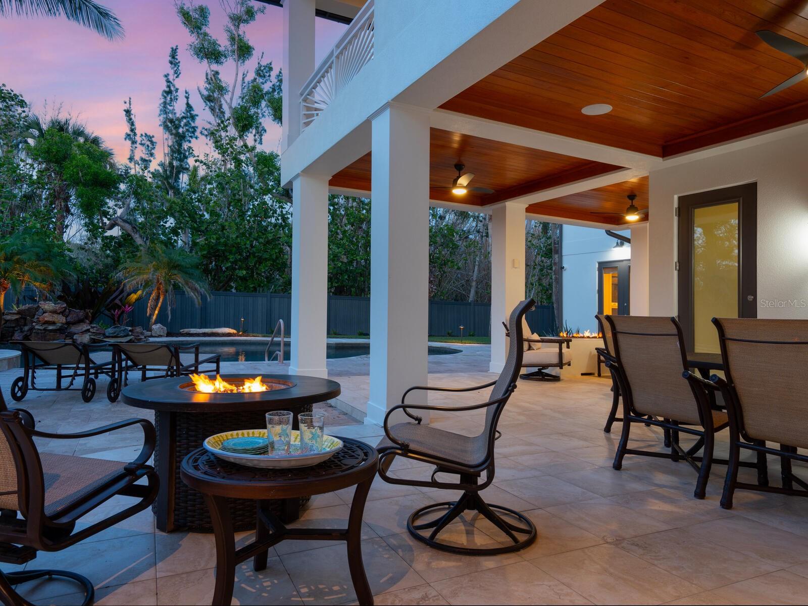 WHITE BEACH FRUIT COMPANYS SU - Residential