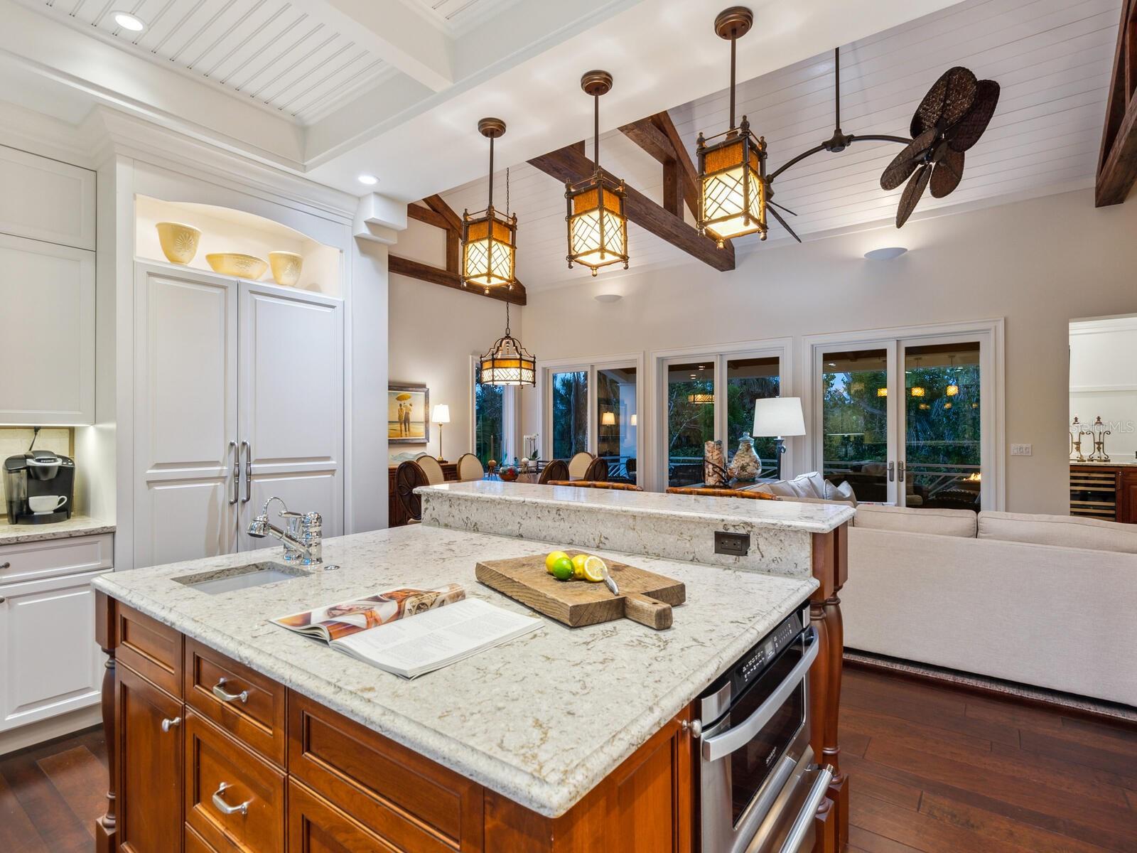 WHITE BEACH FRUIT COMPANYS SU - Residential