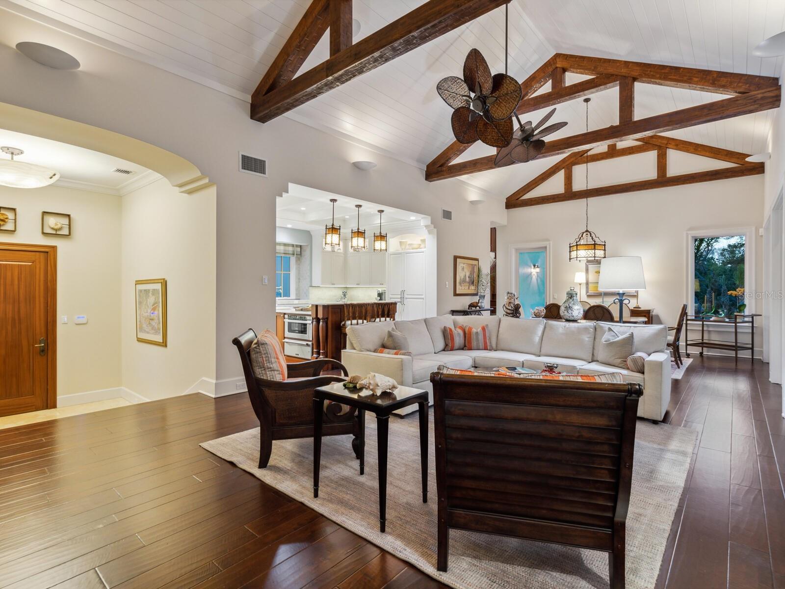 WHITE BEACH FRUIT COMPANYS SU - Residential