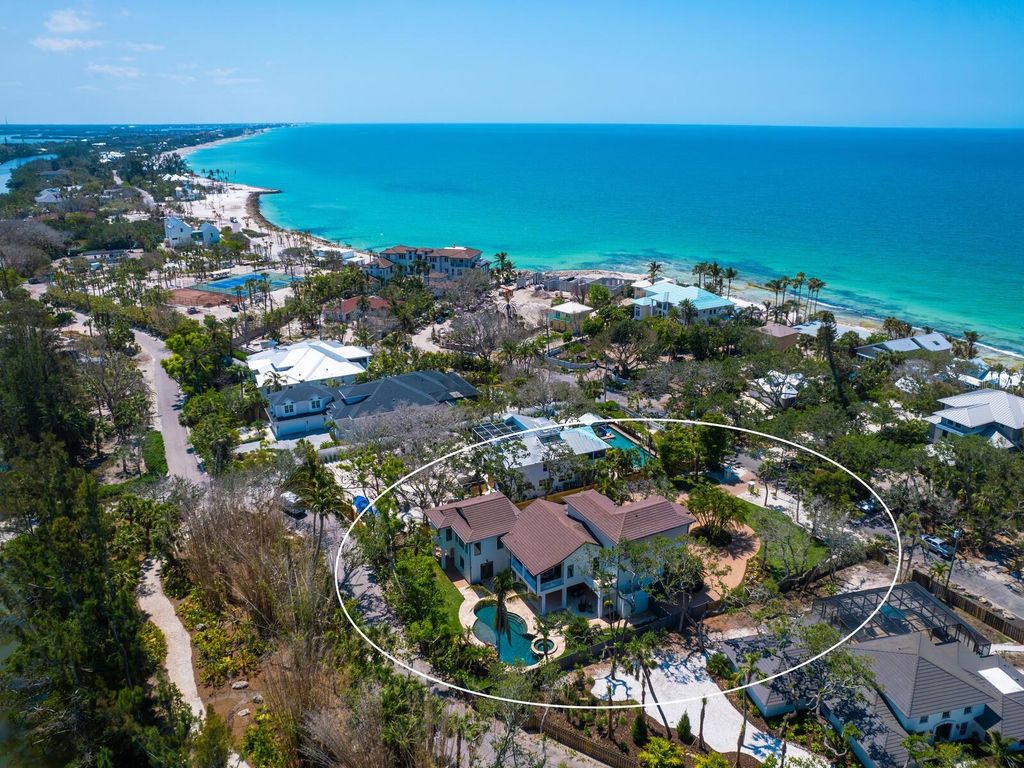 Photo of 7333 Point Of Rocks Road, Sarasota, FL 34242 (MLS # A4651061)