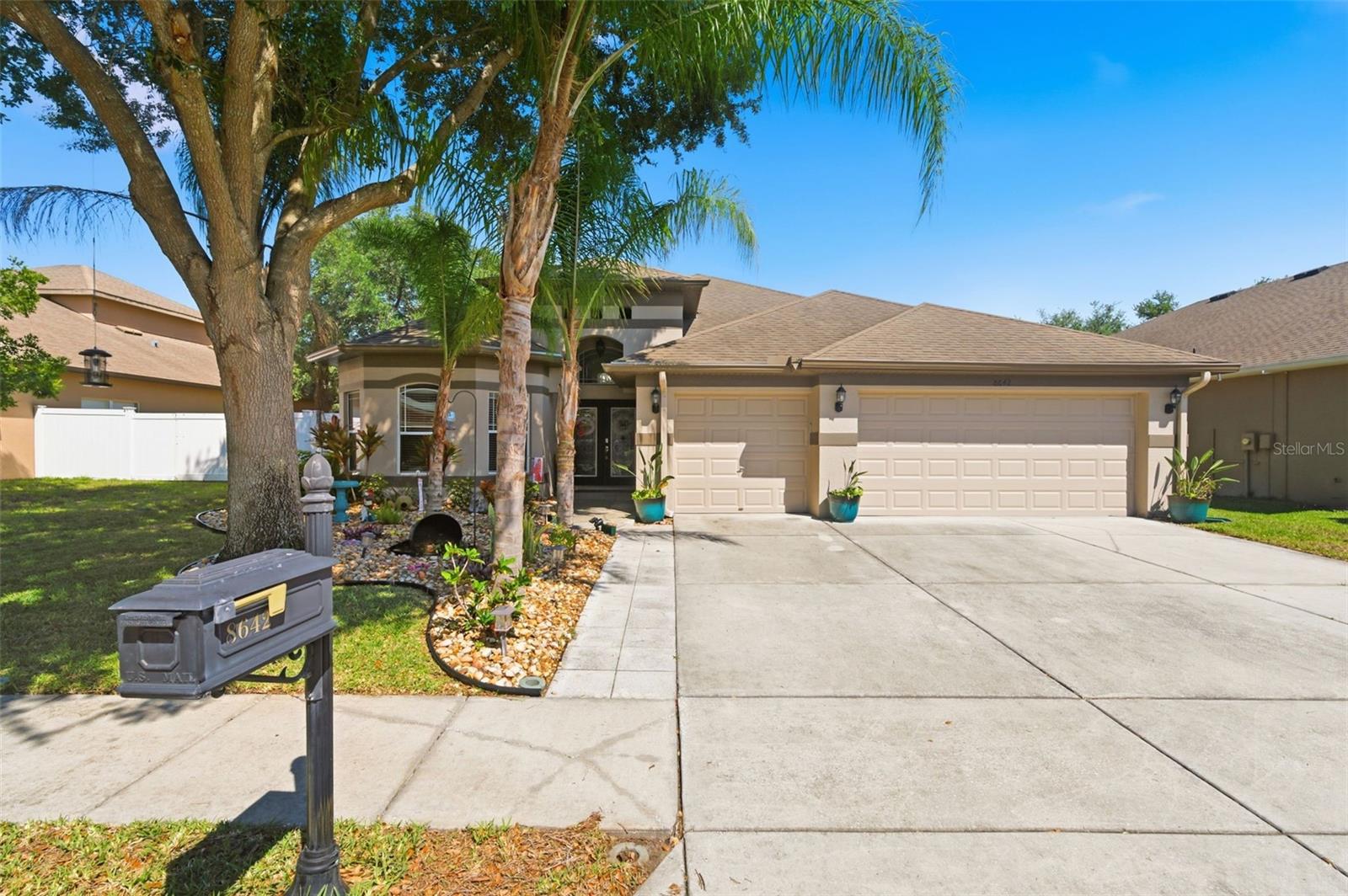 WATERS EDGE - Residential