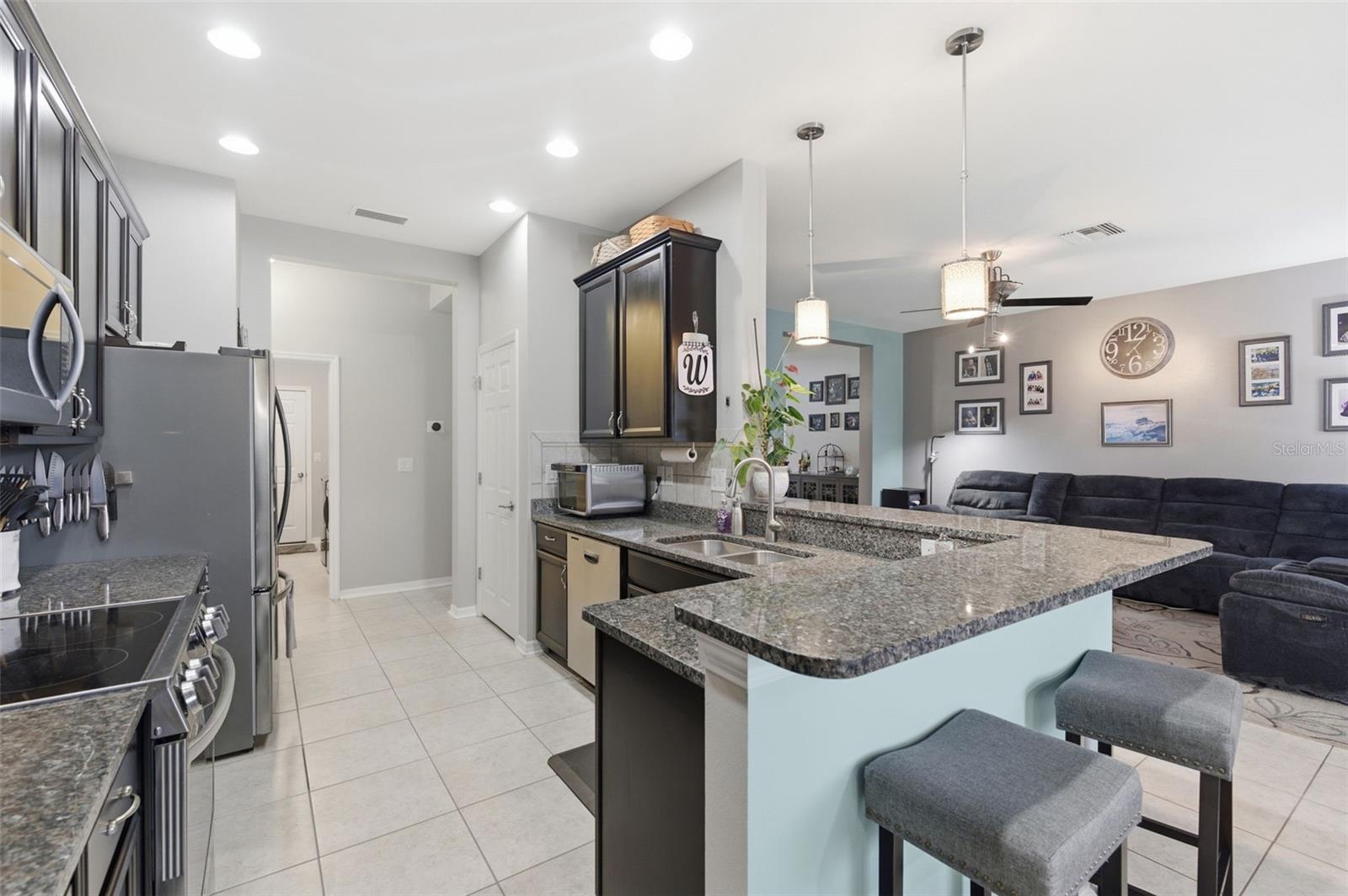 WATERS EDGE - Residential