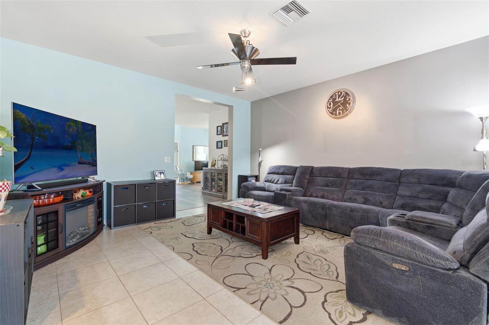WATERS EDGE - Residential