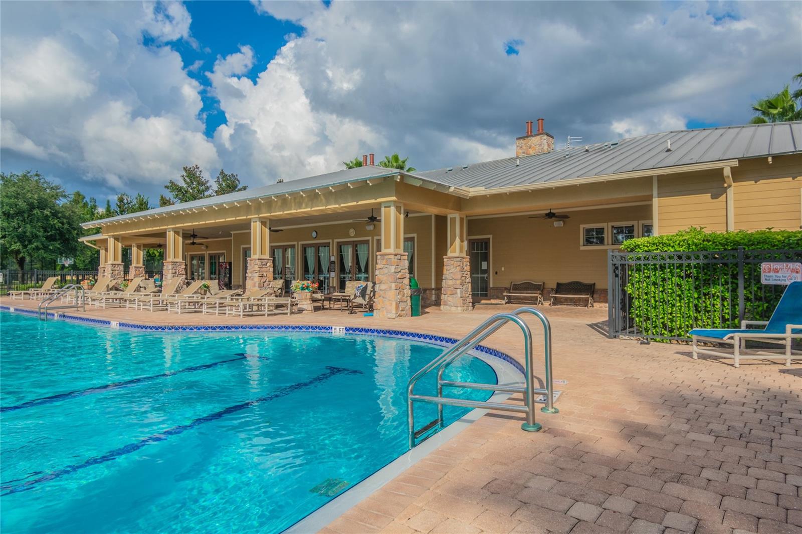 WATERS EDGE - Residential