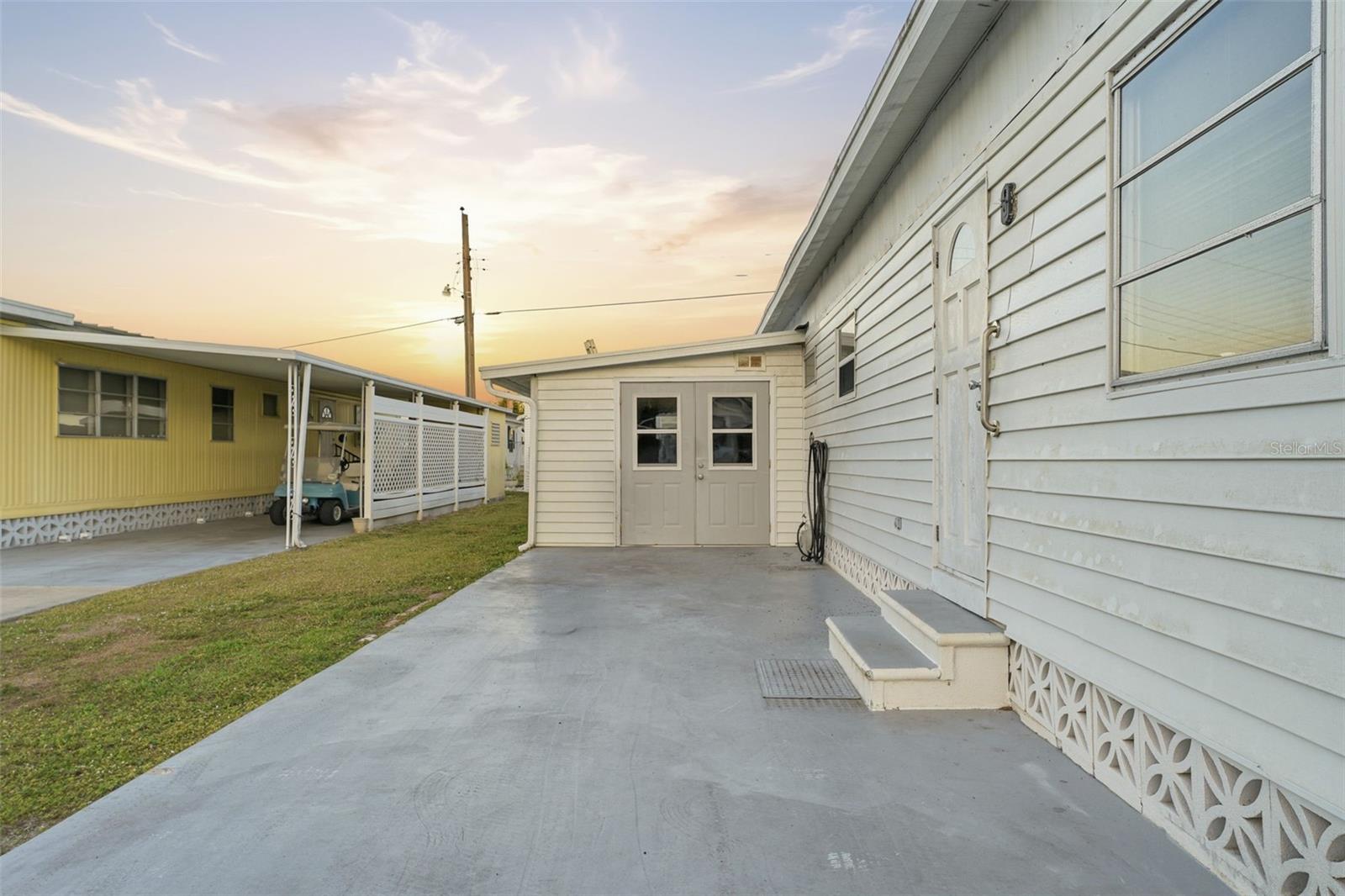 TRI-PAR ESTATES - Residential