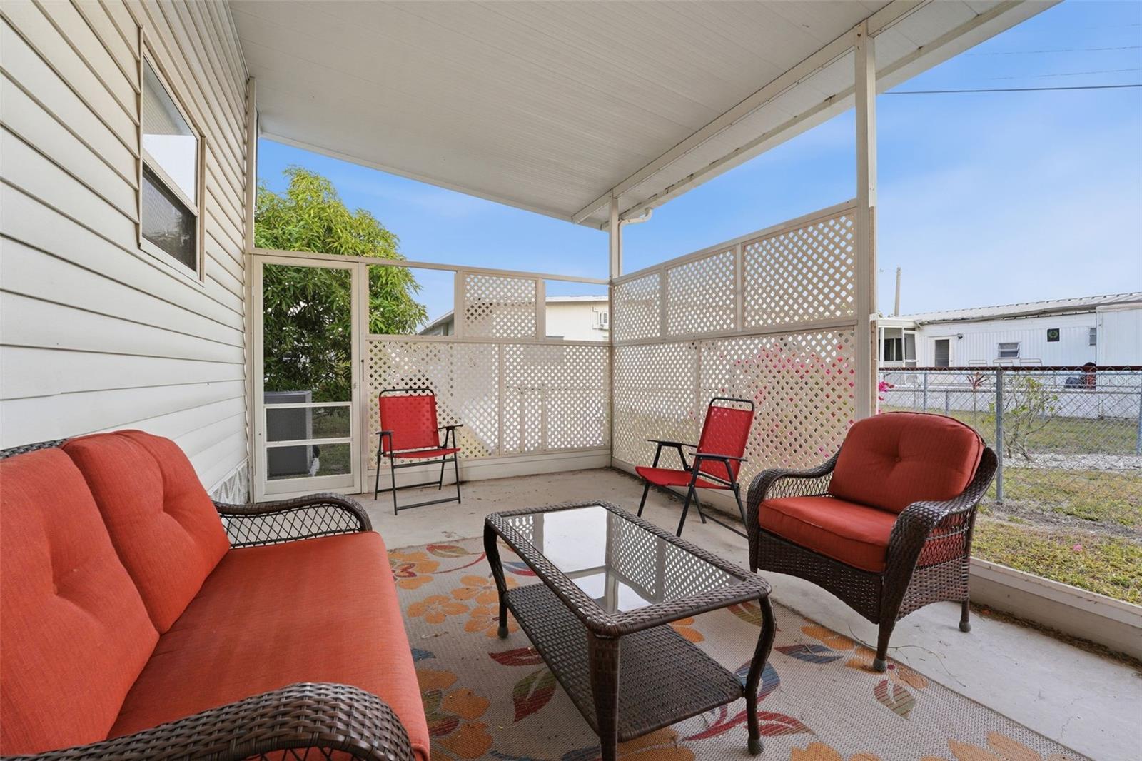 TRI-PAR ESTATES - Residential