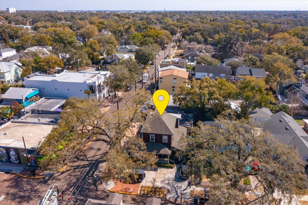 Photo of 37 Hill Ave, Orlando, FL 32801 (MLS # O6387728)