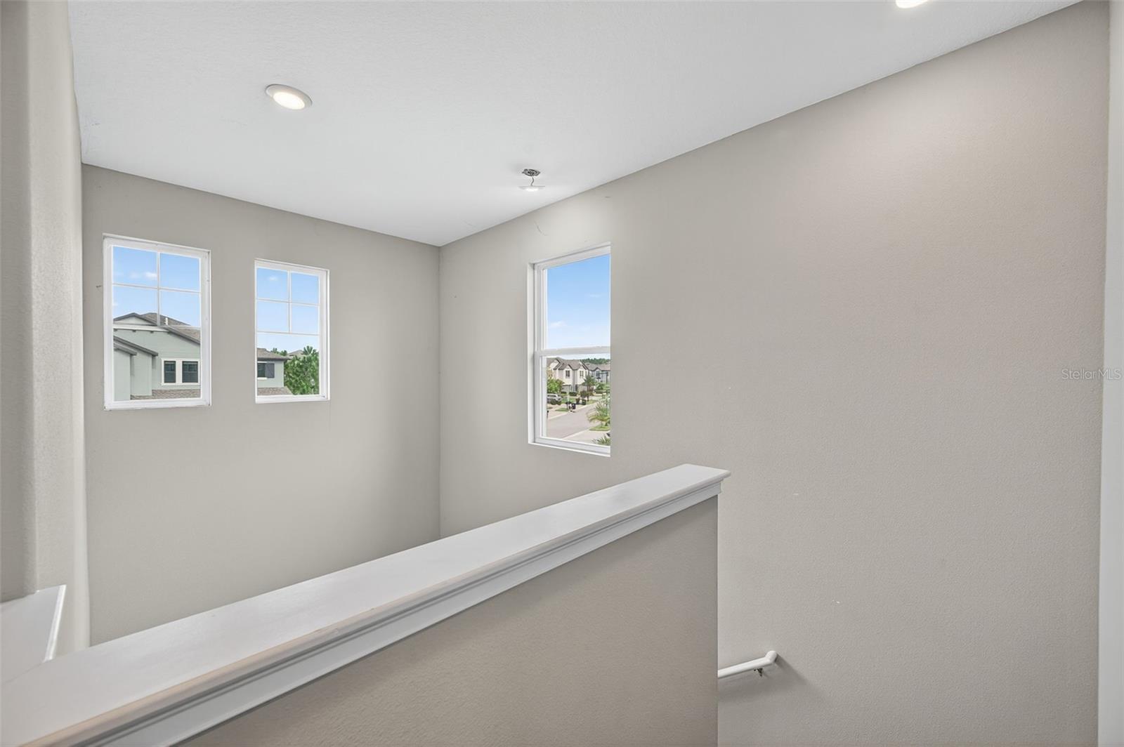 ESTANCIA SORTINO - Residential Lease