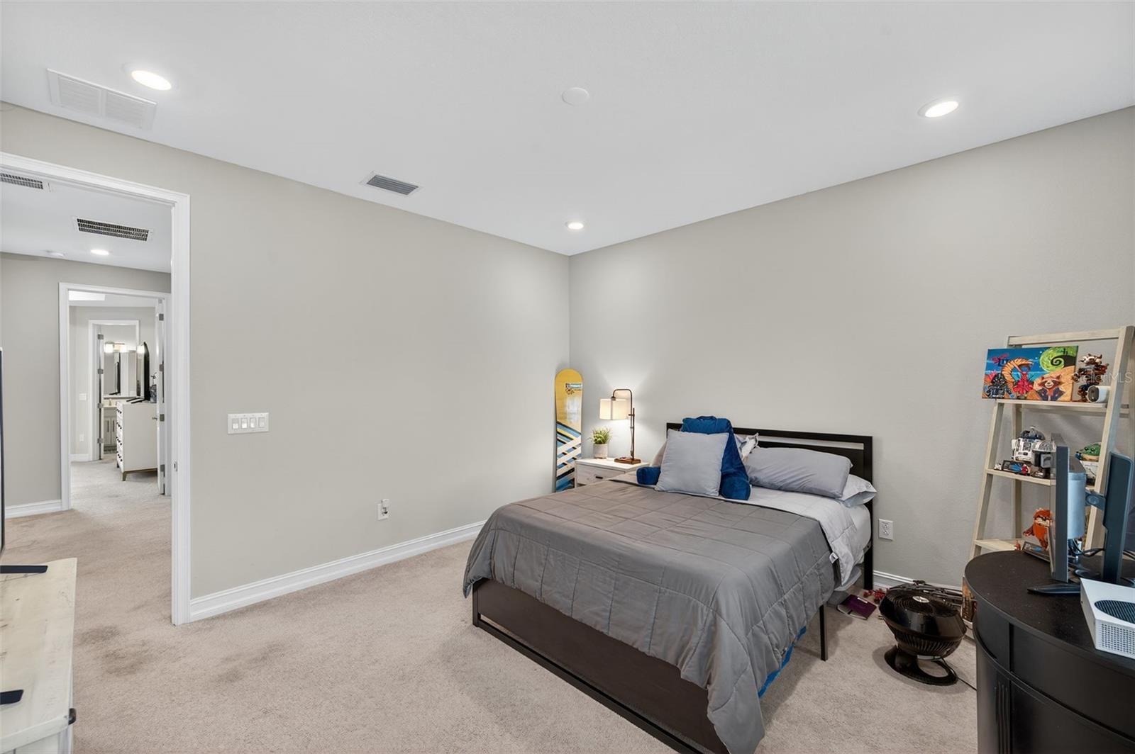 ESTANCIA SORTINO - Residential Lease