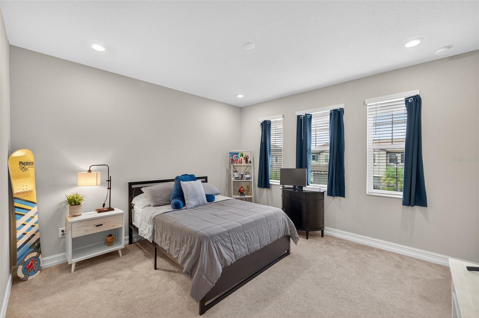 ESTANCIA SORTINO - Residential Lease