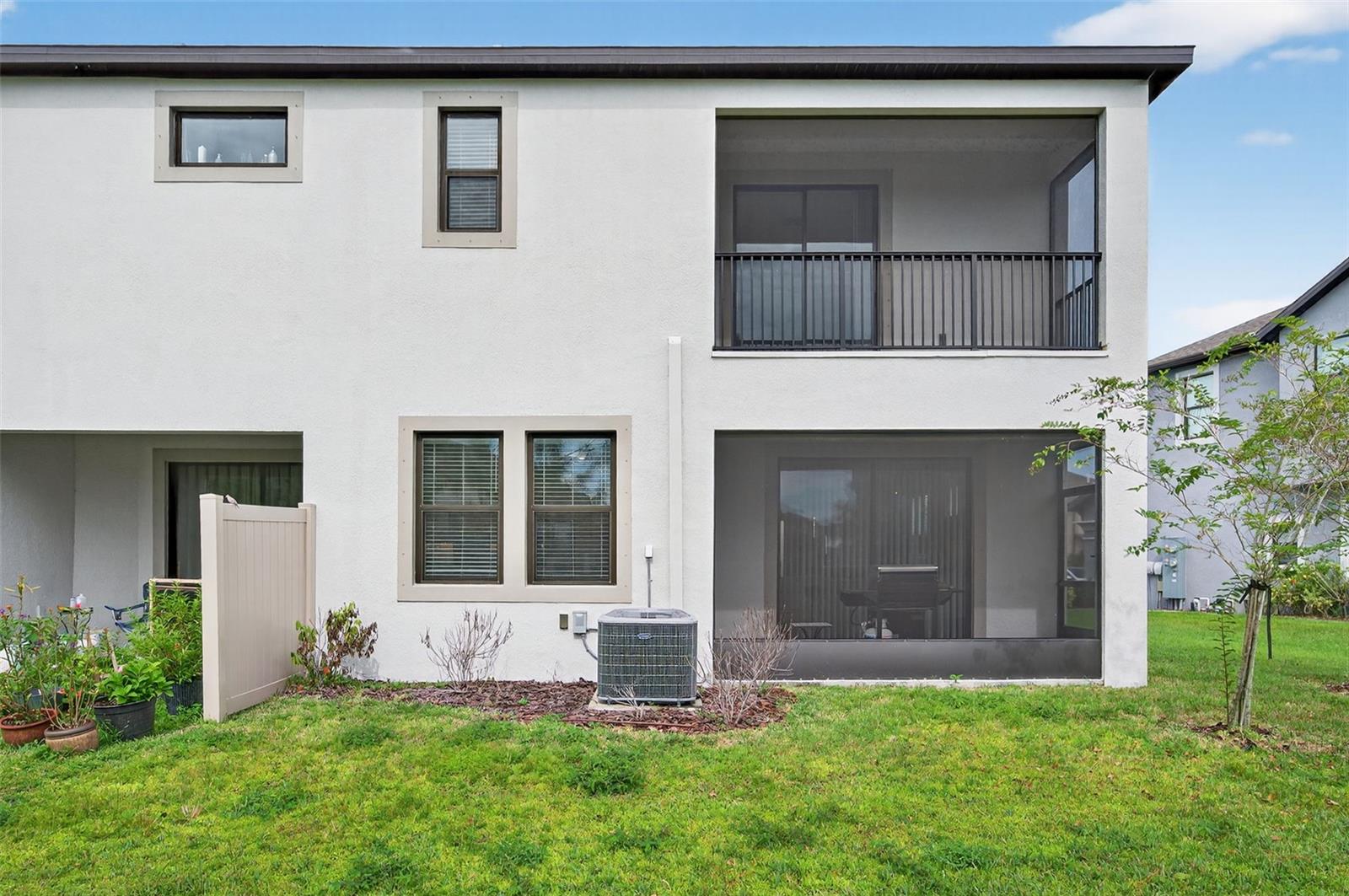 ESTANCIA SORTINO - Residential Lease