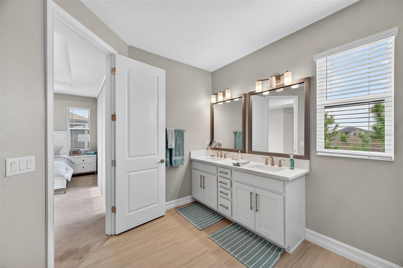 ESTANCIA SORTINO - Residential Lease