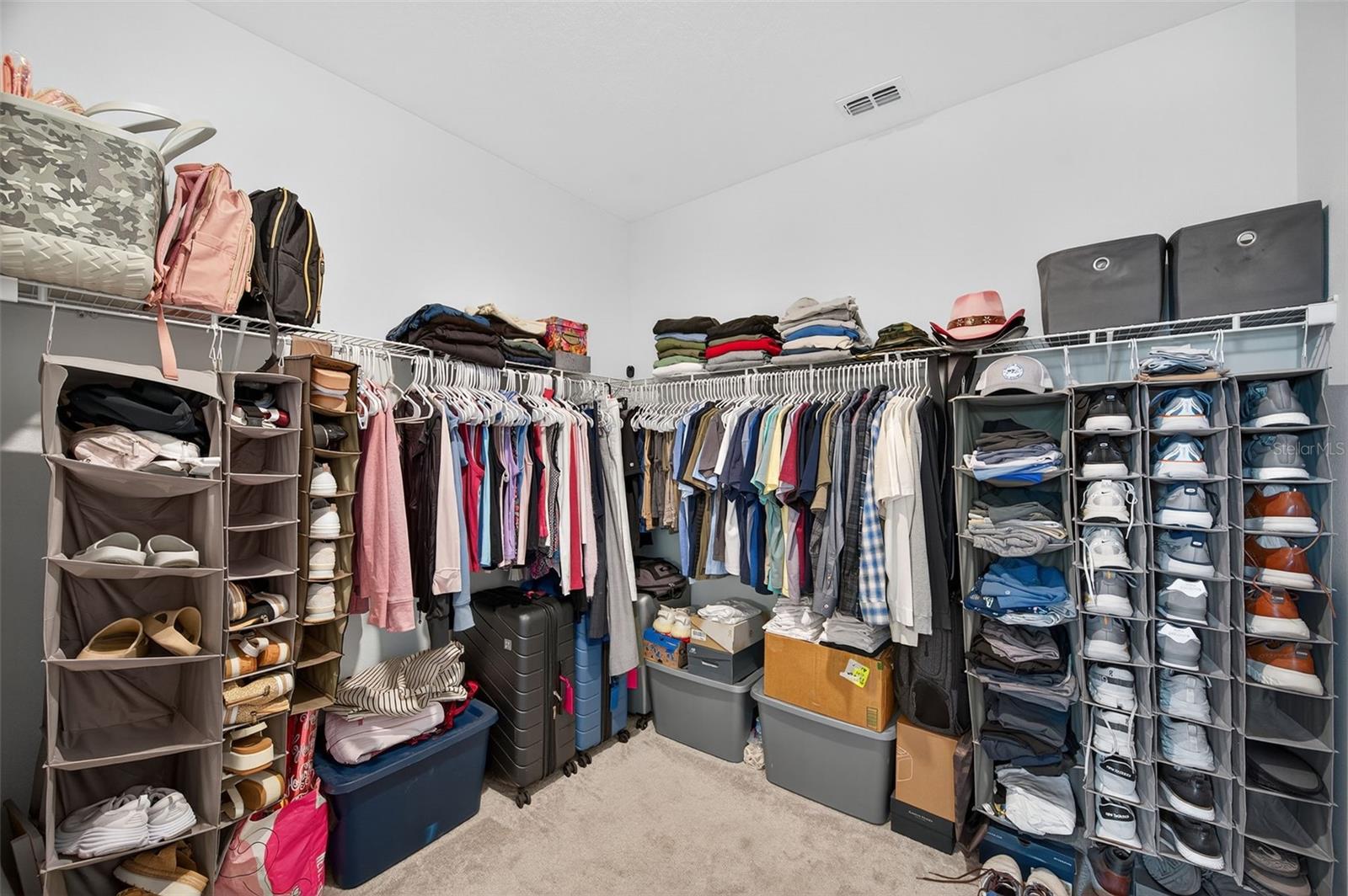 ESTANCIA SORTINO - Residential Lease